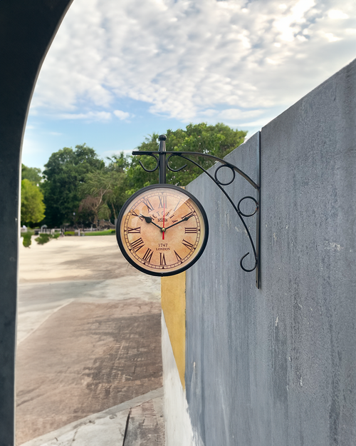 Vintage Double-Sided Wall Clock – Antique Victorian Hanging Clock with Bracket, Silent Quartz Movement, Rustic Farmhouse Decor for Home & Office (Light Brown)